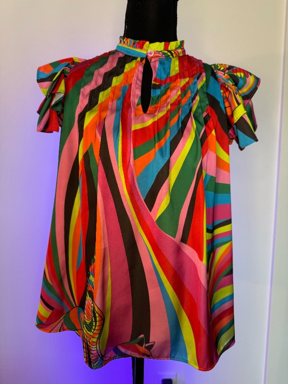 Alden Adair Multicolor High Neck Flutter Sleeve Top Size Small